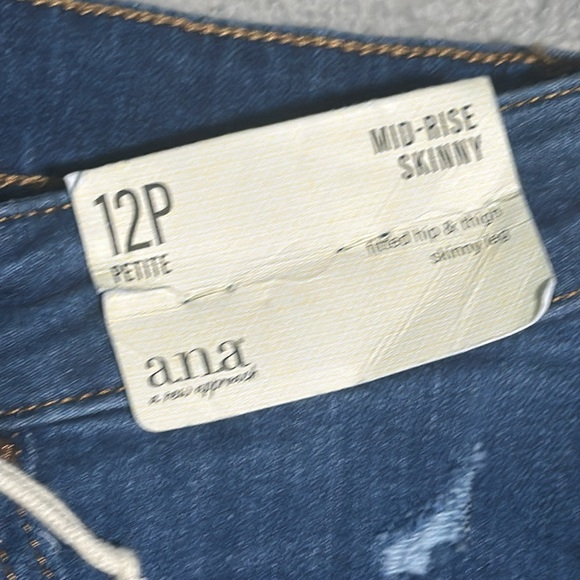 New with tag 12P mid rise skinny cropped stretch jean in blue - Picture 5 of 8